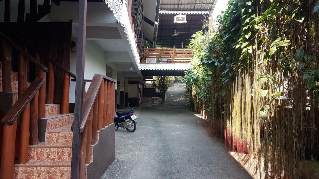 蚌迪楼酒店 湄宏颂 外观 照片